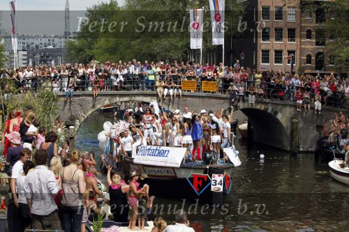 Amsterdam 1 augustus 2009
Diverse boten tijdens de Gay pride.