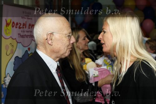 Den Haag 11 oktober 2009
Premiere in theater Diligentia. vader en Moeder Guusje Nederhorst ouders
Peter Smulders bv