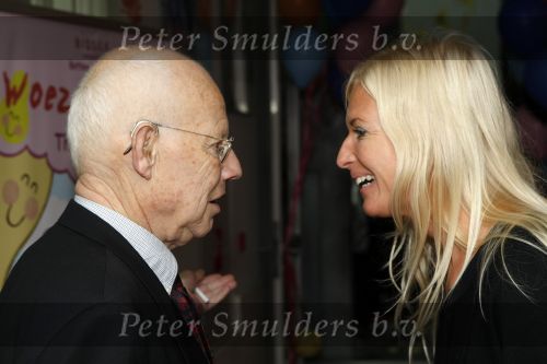 Den Haag 11 oktober 2009
Premiere in theater Diligentia. vader en Moeder Guusje Nederhorst ouders
Peter Smulders bv