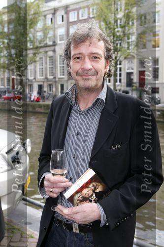 Amsterdam 8 november 2009
Presentatie boek Theo Heuft over zijn leven en Yab Yum. Hans v barneveld met Rene Froger
Peter Smulders bv