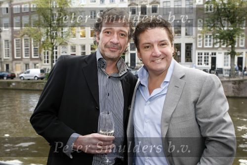 Amsterdam 8 november 2009
Presentatie boek Theo Heuft over zijn leven en Yab Yum. Hans v barneveld met Rene Froger
Peter Smulders bv