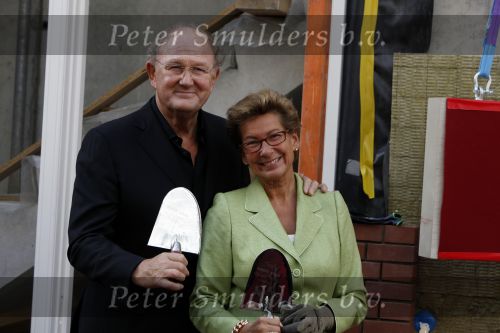Amsterdam 23 september 2009
Joop en Janine v d Ende leggen de eerste steen van het nieuwe de la Mar theater.
Peter Smulders bv