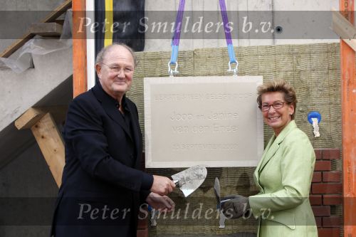Amsterdam 23 september 2009
Joop en Janine v d Ende leggen de eerste steen van het nieuwe de la Mar theater.
Peter Smulders bv