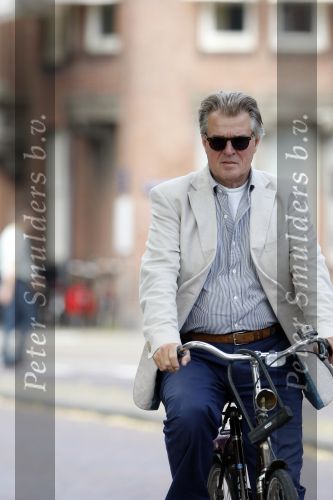 Amsterdam 22 september 2009
Jeroen Krabbe op de fiets in Amsterdam.
Peter Smulders bv