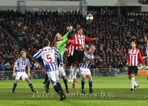 Eindhoven, 17 Oktober 2009 Kompetitiewedstrijd PSV-SC Heerenveen,
eindstand 1-0 Seizoen 2009/2010
Jonathan Reis
Foto Junior Smulders