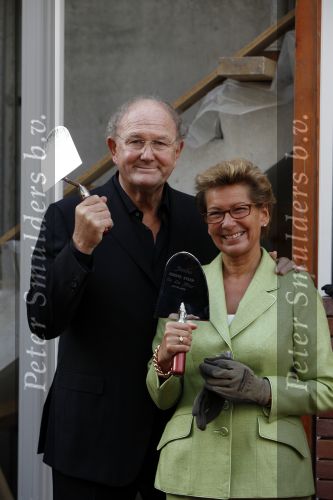 Amsterdam 23 september 2009
Joop en Janine v d Ende leggen de eerste steen van het nieuwe de la Mar theater.
Peter Smulders bv