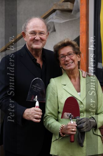 Amsterdam 23 september 2009
Joop en Janine v d Ende leggen de eerste steen van het nieuwe de la Mar theater.
Peter Smulders bv