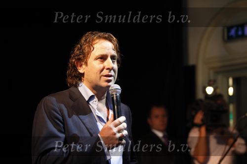 Amsterdam 23 september 2009
Marco Borsato wordt heel emotioneel tijdens persconferentie in Paradiso.
Peter Smulders bv