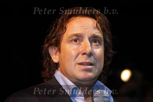Amsterdam 23 september 2009
Marco Borsato wordt heel emotioneel tijdens persconferentie in Paradiso.
Peter Smulders bv