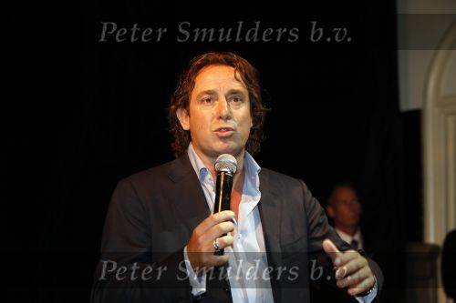 Amsterdam 23 september 2009
Marco Borsato wordt heel emotioneel tijdens persconferentie in Paradiso.
Peter Smulders bv