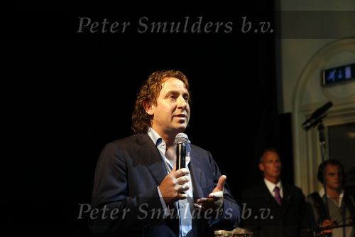 Amsterdam 23 september 2009
Marco Borsato wordt heel emotioneel tijdens persconferentie in Paradiso.
Peter Smulders bv