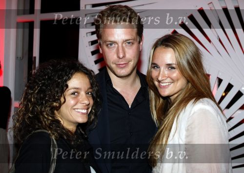 Utrecht 22 september 2009
Premiere Lover of Loser in  stadsschouwburg Utrecht. Mark v Eeuwen met Lieke v Lexmond en Fajah Lourens
Peter Smulders bv
