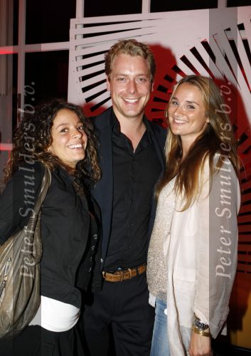 Utrecht 22 september 2009
Premiere Lover of Loser in  stadsschouwburg Utrecht. Mark v Eeuwen met Lieke v Lexmond en Fajah Lourens
Peter Smulders bv