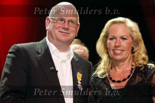 Gorinchem 21 september 2009
Ruud de Graaf 30 jaar in het vak en krijgt een koninklijk lintje. Ruud met zijn vrouw
Peter Smulders bv