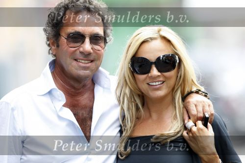 Amsterdam 19 september 2009
Tatjana Simic met haar vriend Ronnie Rosenbaum op de pc hooftstraat.
Peter Smulders bv