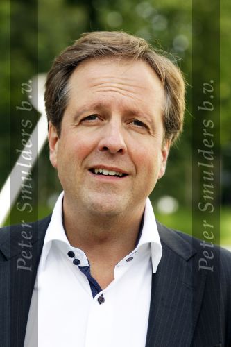 Utrecht 25 september 2010
Premiere de leugen van Robert Oey de man van Femke Halsema. Alexander Pechtold met vrouw
Peter Smulders bv