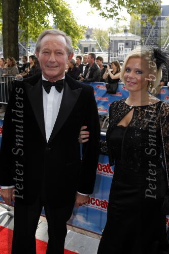 Amsterdam 3 oktober 2010
Premiere Petticoat in Carre. Angelique Holland got s talent met Frank Wentink
Peter Smulders bv