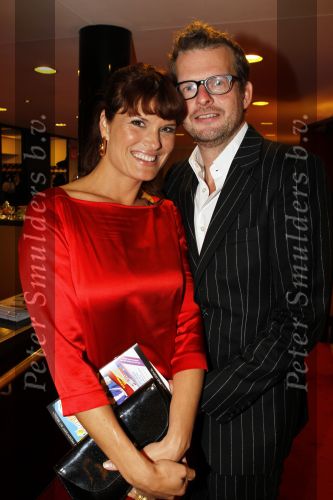 Leiden 27 september 2010
Premiere Duet for one met Vera Mann en Wilbert Gieske. Anouk v Nes met man
Peter Smulders bv