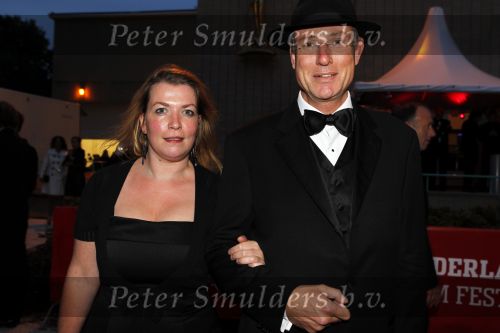 Utrecht 1 oktober 2010
Uitreiking gouden kalveren in de schouwburg van Utrecht. Atzo Nicolai met vrouw
Peter Smulders bv