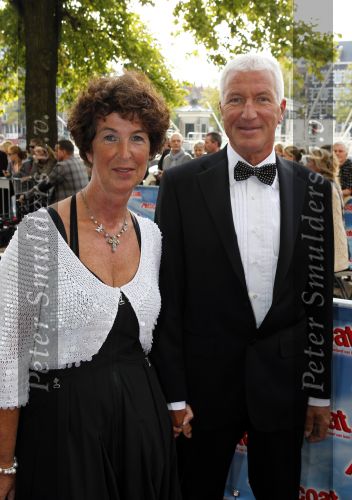 Amsterdam 3 oktober 2010
Premiere Petticoat in Carre. Bea Post met man
Peter Smulders bv