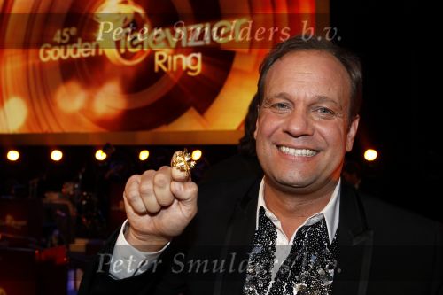 Amsterdam 22 oktober 2010
Televizierring 2010 in carre. Carlo Boszhard en Irene Moors winnen de ring voor de tv kantine
Peter Smulders bv