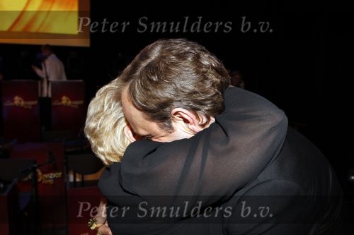 Amsterdam 22 oktober 2010
Televizierring 2010 in carre. Carlo Boszhard en Irene Moors winnen de ring voor de tv kantine. Carlo met zijn moeder
Peter Smulders bv