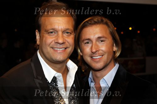 Amsterdam 22 oktober 2010
Televizierring 2010 in carre. Carlo Boszhard en Irene Moors winnen de ring voor de tv kantine. Carlo met zijn vriend
Peter Smulders bv