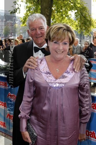 Amsterdam 3 oktober 2010
Premiere Petticoat in Carre. Catherine Keyl met vriend Peter
Peter Smulders bv