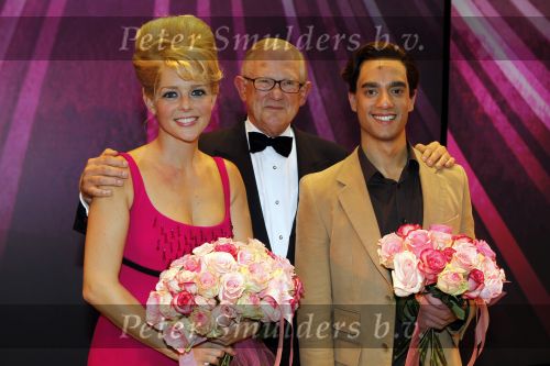 Amsterdam 3 oktober 2010
Premiere Petticoat in Carre met Chantal Janzen. Pieter v Vollenhoven met Chantal Janzen en Freek Bartels
Peter Smulders bv