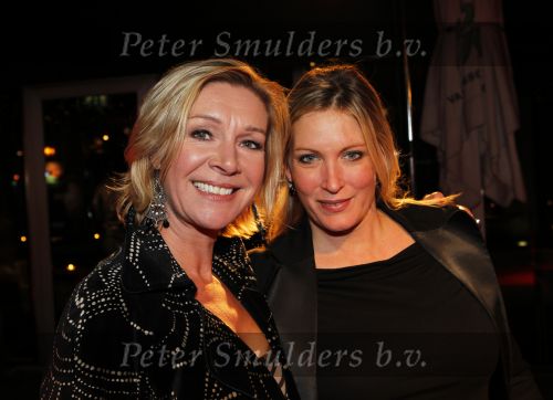 Amsterdam 1 oktober 2010
Feestje GTST (Goede tijden slechte tijden) voor 20 jarig bestaan bij het Werck. Charlotte Besijn met een vriendin
Peter Smulders bv