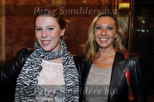 Amsterdam 11 oktober 2010
Premiere Hurricane van Hans Klok in Carre. Coosje Smid met moeder
Peter Smulders bv