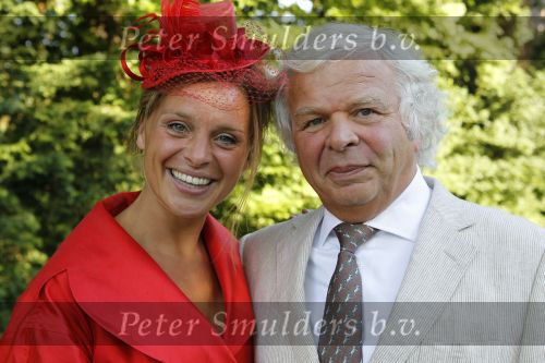 Breukelen 16 juni 2010
Haringparty op Neyenrode.
Eddy de Kroes met dochter Annetrije de Kroes