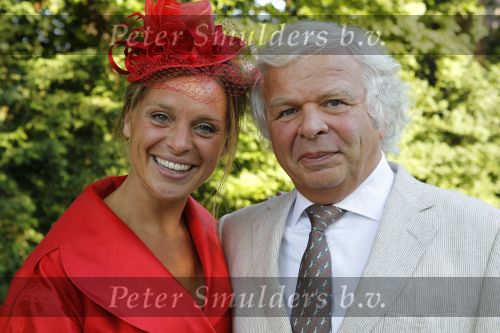 Breukelen 16 juni 2010
Haringparty op Neyenrode.
Eddy de Kroes met dochter Annetrije de Kroes