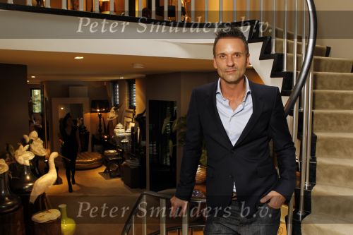 Huizen 30 september 2010
Presentatie Talkies bij Eric Kuster.
Peter Smulders bv
