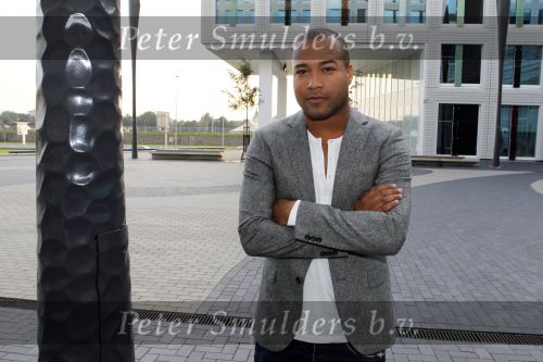 Amsterdam 22 september 2010
Presentatie cast Goede tijden slechte tijden (GTST) naar aanleiding van het 20 jarig bestaan van de soap. Everon Jackson Jooi
Peter Smulders bv