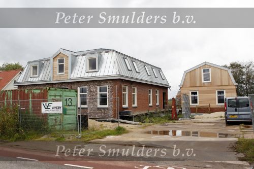 Purmerland 20 september 2010
Nieuwe huis Fajah Lourens met bijgebouw en paardenstallen.
Peter Smulders bv