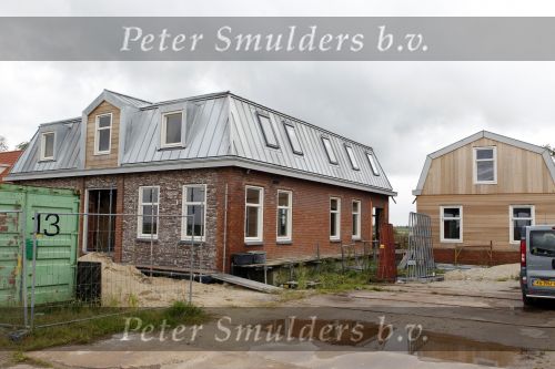 Purmerland 20 september 2010
Nieuwe huis Fajah Lourens met bijgebouw en paardenstallen.
Peter Smulders bv