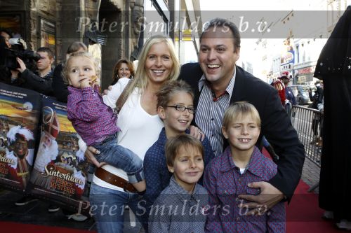 Amsterdam 10 oktober 2010
Premiere film van Sinterklaas in Tuschinski. Frans Mariska Christian jan Frans en Lucas Bauer 
Peter Smulders bv