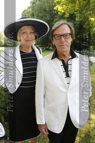 Breukelen 16 juni 2010
Haringparty op Neyenrode.
Frans Molenaar