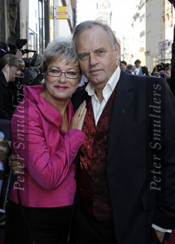 Amsterdam 10 oktober 2010
Premiere film van Sinterklaas in Tuschinski. Frederik de Groot met zijn vrouw
Peter Smulders bv