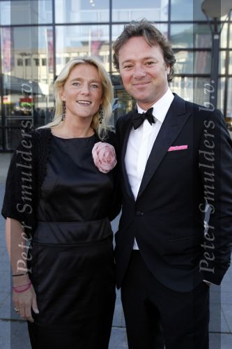 Tilburg 10 oktober 2010
Premiere Legally Blonde in de schouwburg van Tilburg. Frits Sissing met zijn vrouw
Peter Smulders bv