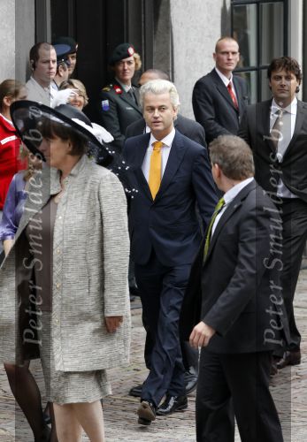 Den Haag 21 september 2010
Prinsjesdag 2010 op het binnenhof en bij paleis Noordeinde. Geert Wilders met zijn vrouw
Peter Smulders bv