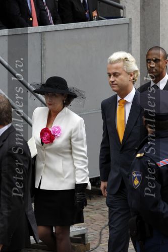 Den Haag 21 september 2010
Prinsjesdag 2010 op het binnenhof en bij paleis Noordeinde. Geert Wilders met zijn vrouw
Peter Smulders bv
