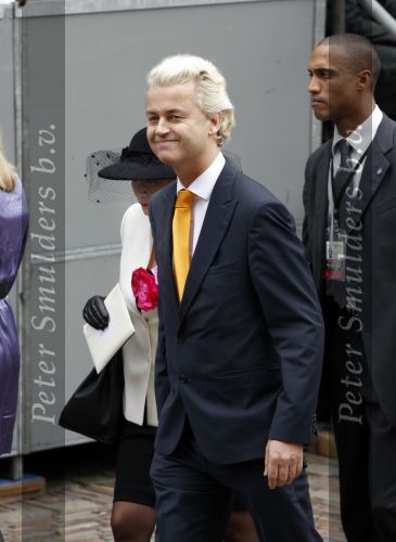 Den Haag 21 september 2010
Prinsjesdag 2010 op het binnenhof en bij paleis Noordeinde. Geert Wilders met zijn vrouw
Peter Smulders bv