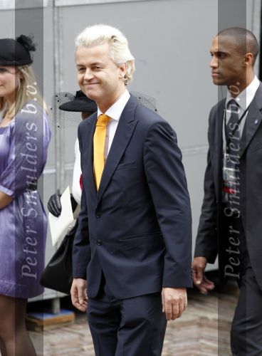 Den Haag 21 september 2010
Prinsjesdag 2010 op het binnenhof en bij paleis Noordeinde. Geert Wilders met zijn vrouw
Peter Smulders bv