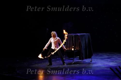Amsterdam 11 oktober 2010
Premiere Hurricane van Hans Klok in Carre.
Peter Smulders bv