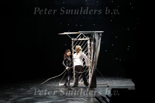 Amsterdam 11 oktober 2010
Premiere Hurricane van Hans Klok in Carre.
Peter Smulders bv