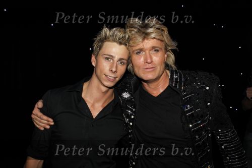 Amsterdam 11 oktober 2010
Premiere Hurricane van Hans Klok in Carre. hans Klok met vriend
Peter Smulders bv