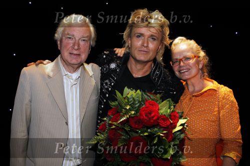 Amsterdam 11 oktober 2010
Premiere Hurricane van Hans Klok in Carre. Hans met Henk en Monica v d Meyden
Peter Smulders bv