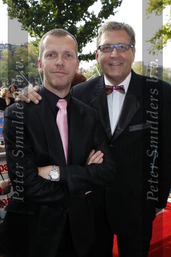 Amsterdam 3 oktober 2010
Premiere Petticoat in Carre. Henk Krol met vriend
Peter Smulders bv